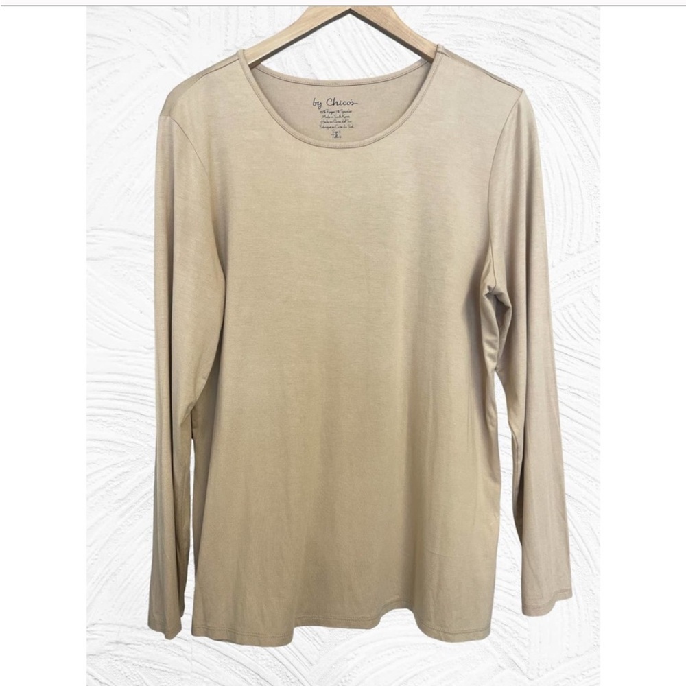 CHICOS Ultimate Tee Long Sleeve Gold Knit, Like New